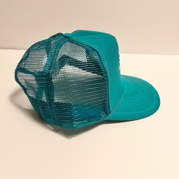 Nissun Pineapple Aqua and White SnapBack Trucker Mesh Hat Cap (NWOT) - Picture 2 of 6